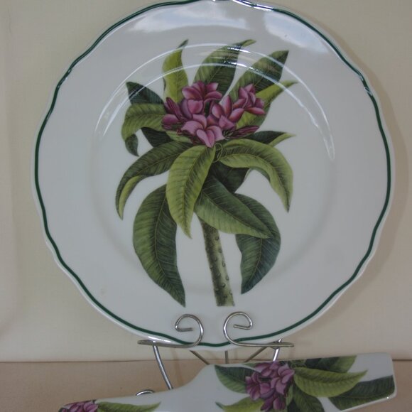 Williamsburg Plumeria Andrea by Sadek Porcelain Cake Plate & Server B-219 - Picture 3 of 6